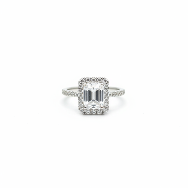 The Everlasting Emerald Halo Ring